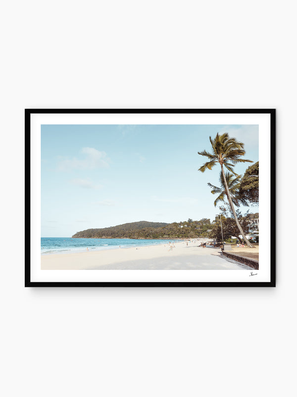 Noosa Main Beach 01 – Sunshine Coast Wall Art Print