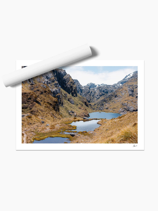Harris Saddle Pass 01 – New Zealand Wall Art Print