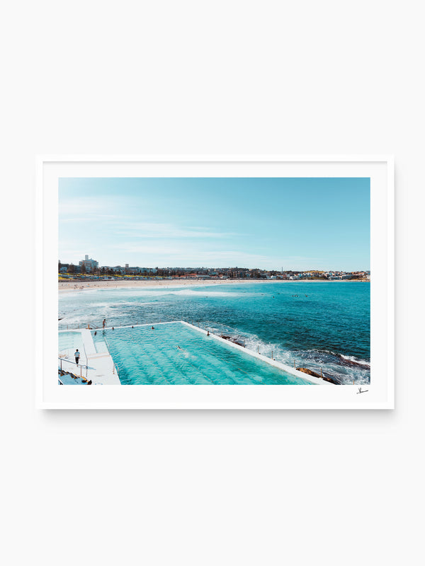Bondi Icebergs Pool 06 - L (105 x 75 cm) - Classic White Frame - PICK-UP ONLY