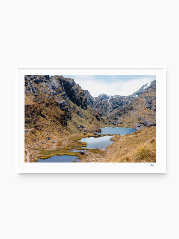 Harris Saddle Pass 01 – New Zealand Wall Art Print