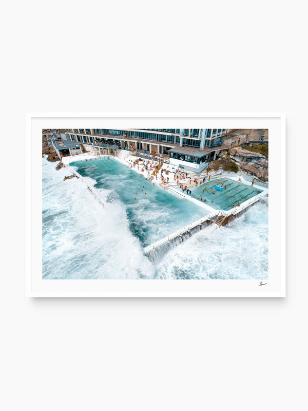 Bondi Icebergs Wipe Out 01 - Bondi Beach Wall Art Print