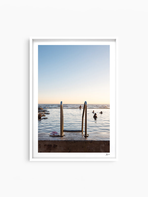 ShadowBox White