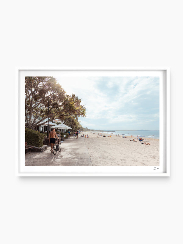 Noosa Main Beach 02 – Sunshine Coast Wall Art Print