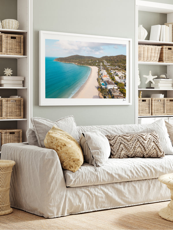 Noosa Main Beach 04 – Sunshine Coast Wall Art Print